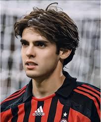 只有男足和女足赚钱了，巴萨发展多个体育项目让俱乐部亏损严重